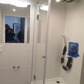 kabiny-prysznicowe-lub-parawany-nawannowe-10