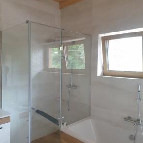 kabiny-prysznicowe-lub-parawany-nawannowe-12