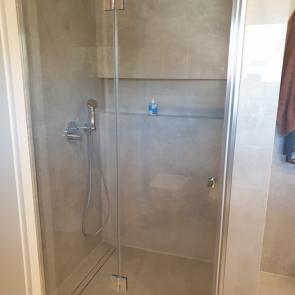 kabiny-prysznicowe-lub-parawany-nawannowe-14