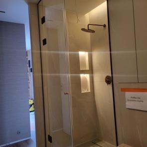 kabiny-prysznicowe-lub-parawany-nawannowe-43